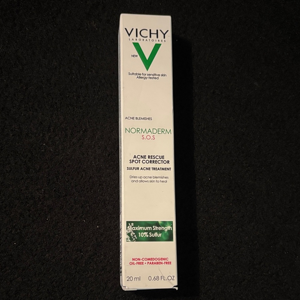 New Vichy Acne Rescue Spot Corrector